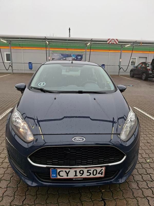 Blå Brugt 2016 Ford Fiesta Trend Hatchback | 48.300 kr. (Fair pris) - Billede 1/8
