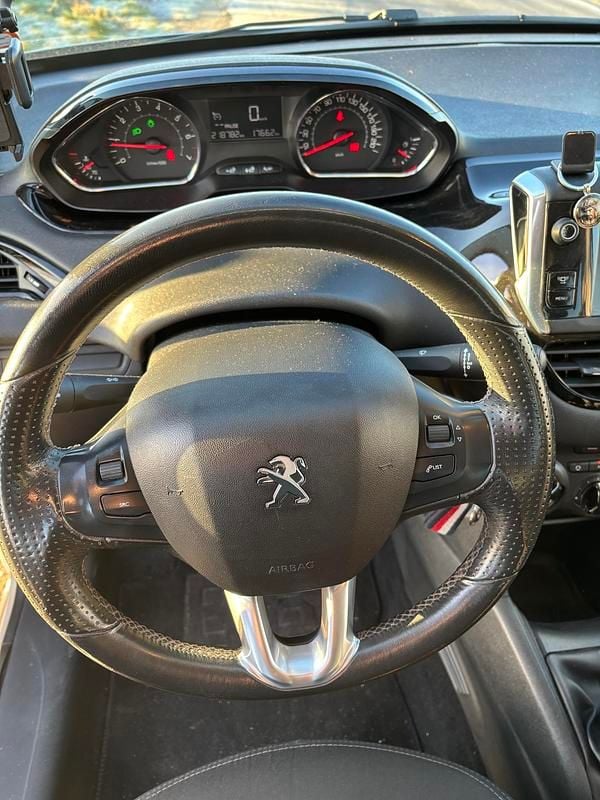 Grå Brugt 2014 Peugeot 208 Allure Hatchback | 46.100 kr. (Dyr) - Billede 1/6