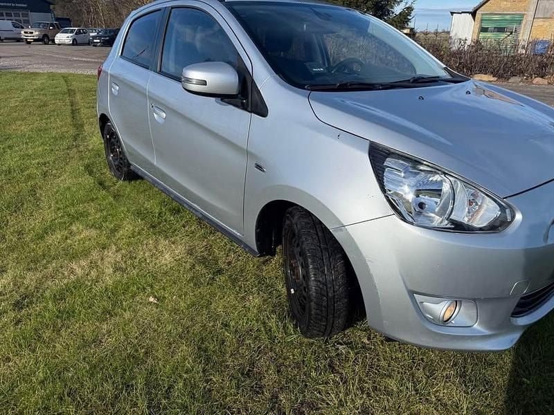 Brugt Mitsubishi Space Star 80 HK (58 kW) 2015 Grå Hatchback