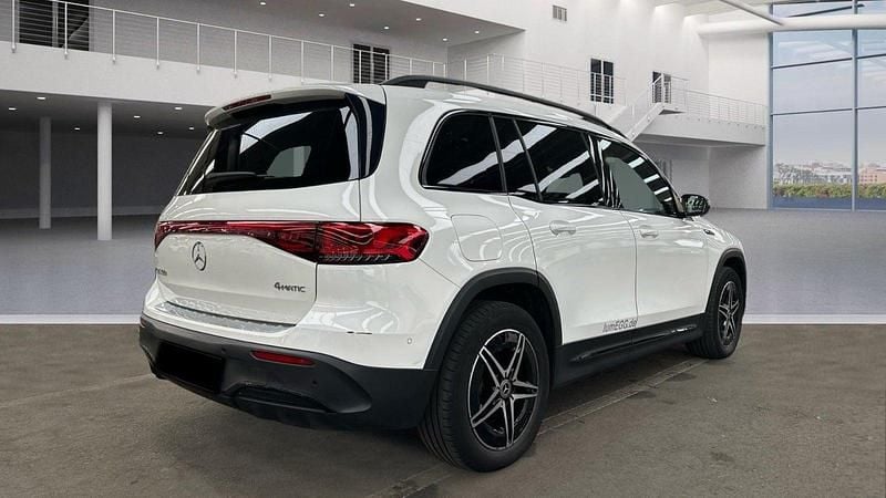 Brugt Mercedes EQB300 AMG line 167 kW (228 HK) 2022 Hvidmetal SUV