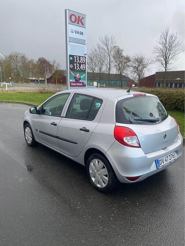 Brugt Renault Clio III 2011