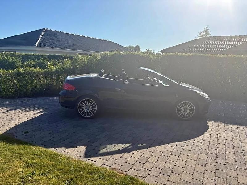 Brugt 2006 Peugeot 307 CC Cabriolet | 33.990 kr. - Billede 1/4