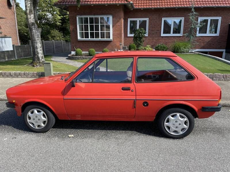 Brugt 1981 Ford Fiesta Hatchback | 16.000 kr. - Billede 1/4