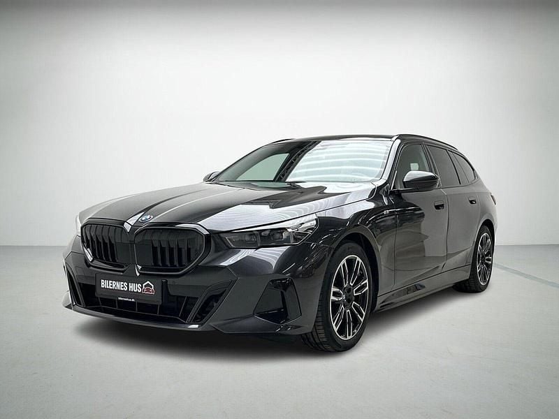 Brugt BMW i5 M Sport 250 kW (340 HK) 2024 Gråmetal Stationcar