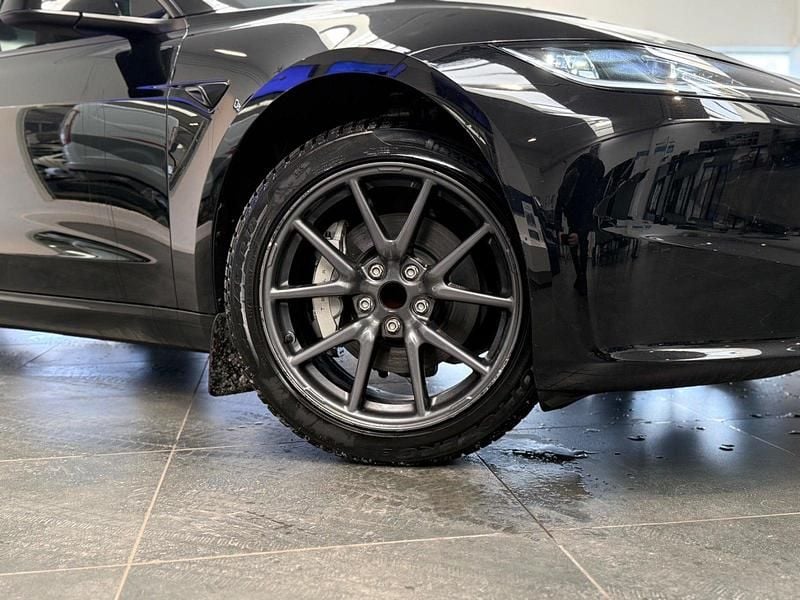 Brugt Tesla Model 3 RWD 208 kW (283 HK) 2024 Sortmetal Sedan