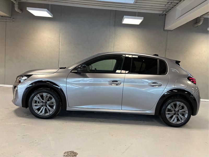 Brugt Peugeot e-208 GT 114 kW (156 HK) 2025 Graaartense Hatchback