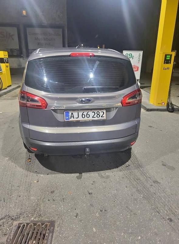 Brun Brugt 2014 Ford S-MAX S MPV | 45.000 kr. (Super pris) - Billede 1/4