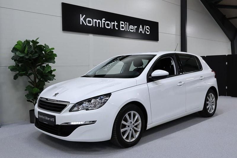 Hvid Brugt 2015 Peugeot 308 Active Hatchback | 78.900 kr. (Fair pris) - Billede 1/4