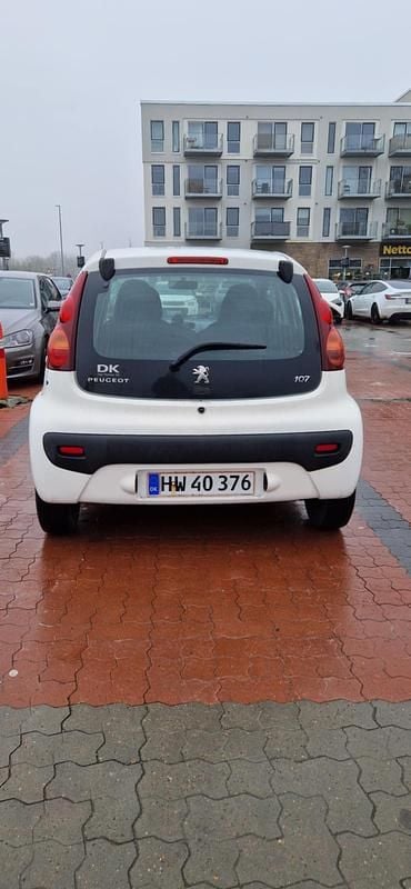 Hvid Brugt 2012 Peugeot 107 Access Hatchback | 26.996 kr. (Fair pris) - Billede 1/4