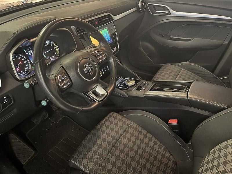 Brugt MG ZS Comfort 105 kW (143 HK) 2021 Sortmetal SUV