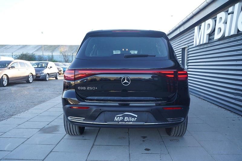 Brugt Mercedes EQB250+ Progressive 139 kW (190 HK) 2024 Sort SUV