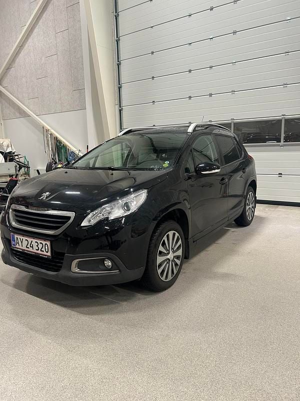 Sort Brugt 2015 Peugeot 2008 Allure Sky SUV | 67.995 kr. (Super pris) - Billede 1/8
