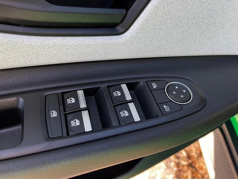 Brugt Renault 5 E-Tech Evolution 88 kW (120 HK) 2025 Grønmetal Hatchback