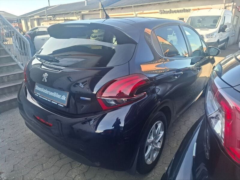 Sort Brugt 2016 Peugeot 208 Allure Sky Hatchback | 79.900 kr. (Fair pris) - Billede 1/4