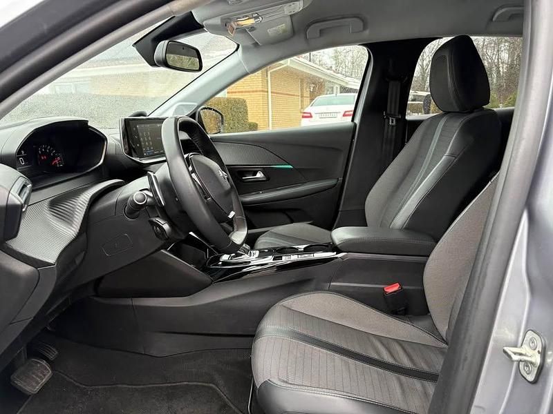 Brugt Peugeot 208 101 HK (74 kW) 2021 Gråmetal Hatchback