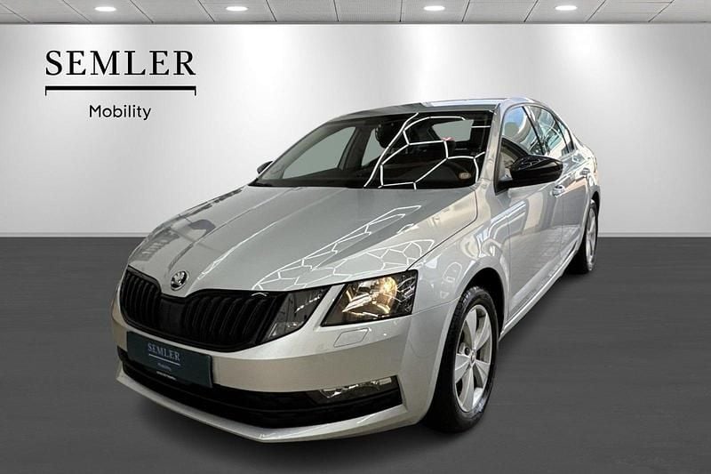 Sølvmetal Brugt 2020 Skoda Octavia Celebration Hatchback | 184.900 kr. (God pris) - Billede 1/4