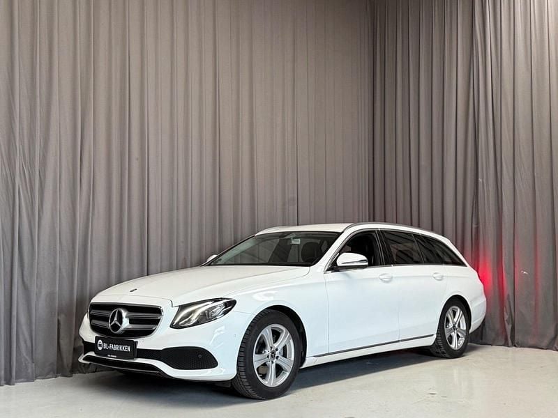 Hvid Brugt 2016 Mercedes E220 Avantgarde Stationcar | 269.900 kr. (Dyr) - Billede 1/4