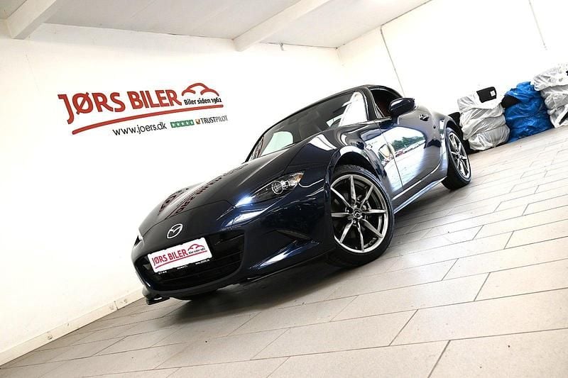 Mørkblåmetal Brugt 2023 Mazda MX5 Cosmo Cabriolet | 299.800 kr. (Super pris) - Billede 1/4