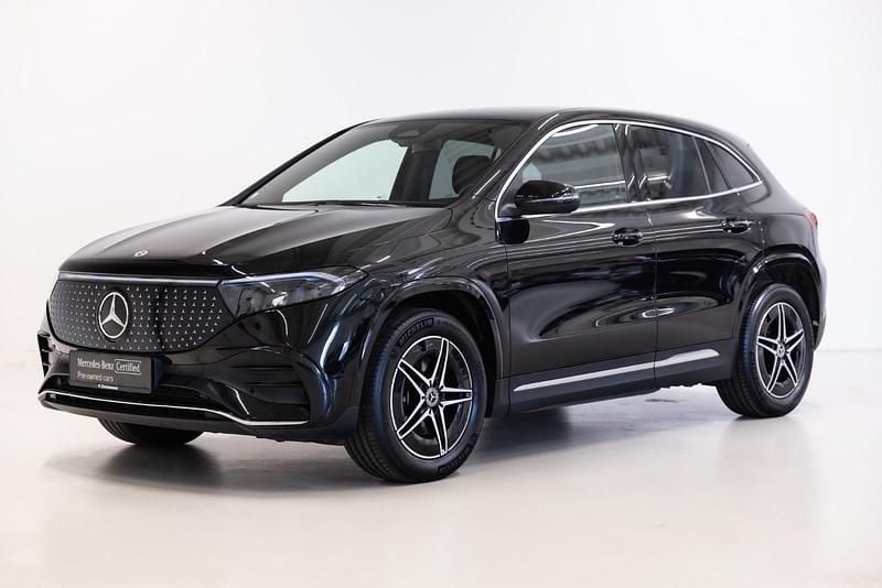 Farve: sort Brugt 2024 Mercedes EQA250+ AMG SUV | 334.900 kr. (Fair pris) - Billede 1/4