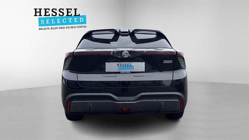 Brugt MG MG4 EV Luxury 150 kW (204 HK) 2022 Gråmetal Hatchback