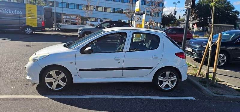 Brugt Peugeot 206+ 68 HK (50 kW) 2012 Hatchback
