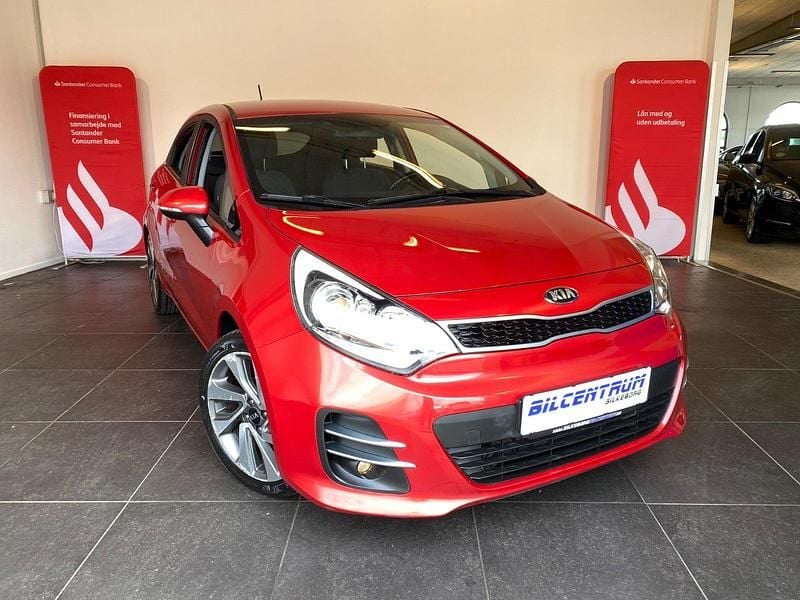 Rødmetal Brugt 2016 Kia Rio Hatchback | 89.900 kr. (Fair pris) - Billede 1/4