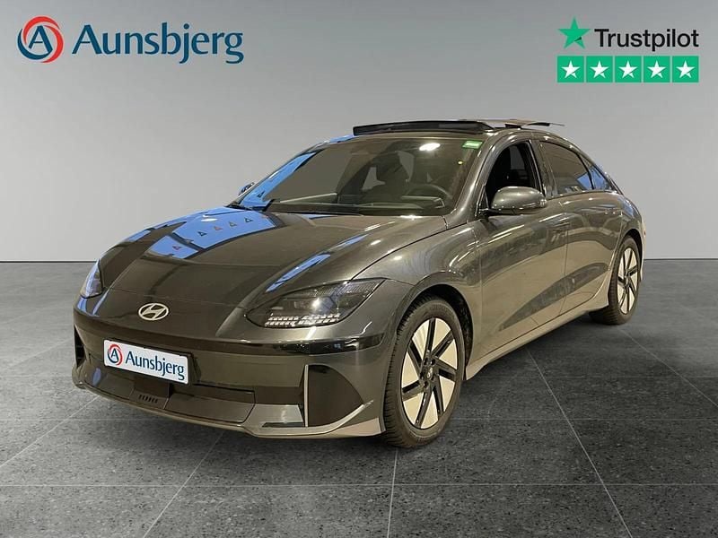 Grå metal Brugt 2024 Hyundai Ioniq 6 Advanced Sedan | 284.500 kr. (God pris) - Billede 1/4