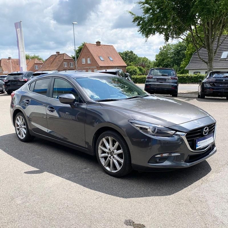 Gråmetal Brugt 2018 Mazda 3 Optimum Sedan | 149.900 kr. (Fair pris) - Billede 1/1