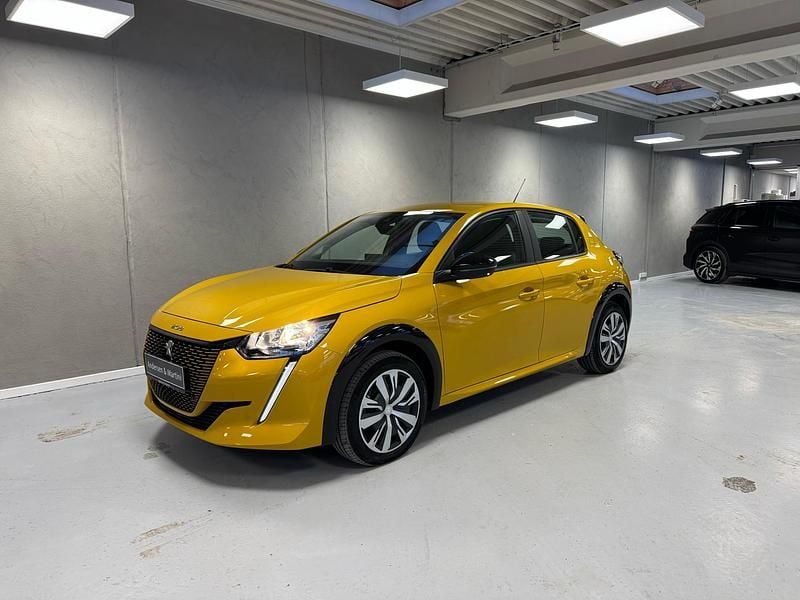 Brugt Peugeot e-208 100 kW (136 HK) 2023 Gul Hatchback