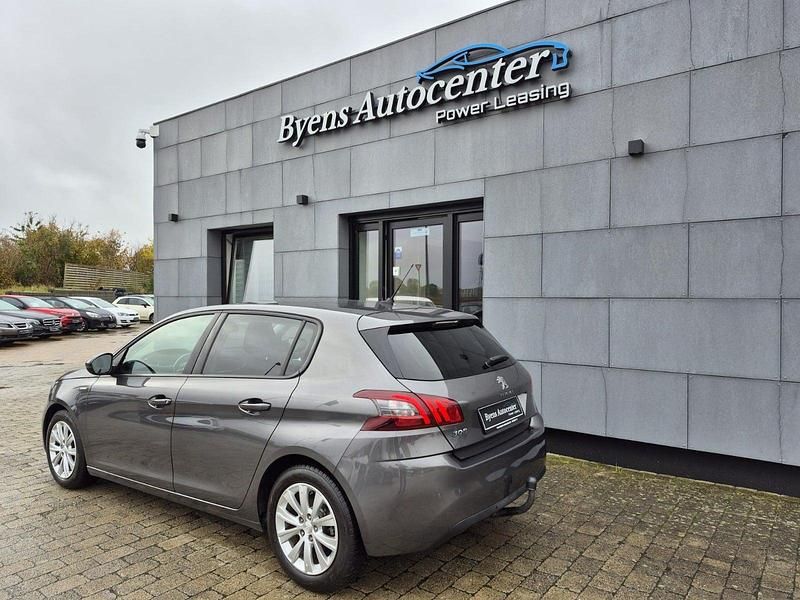 Brugt Peugeot 308 Style 130 HK (95 kW) 2020 Koksmetal Hatchback