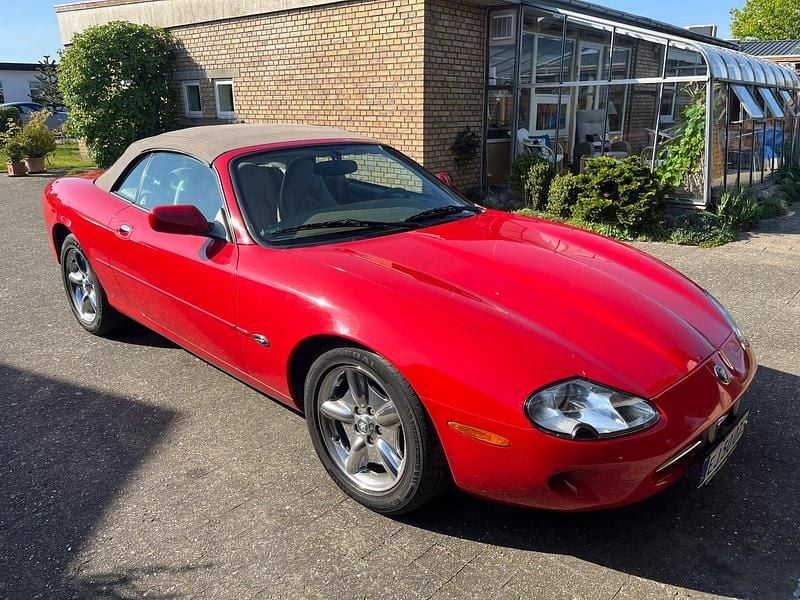 Brugt Jaguar XK8 294 HK (216 kW) 1999 Rød Cabriolet
