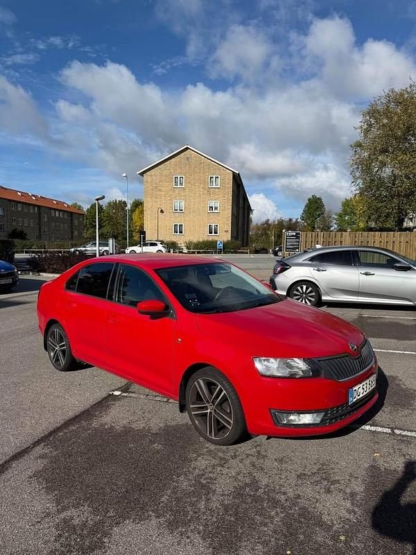 Brugt Skoda Rapid 105 HK (77 kW) 2014 Rød Hatchback