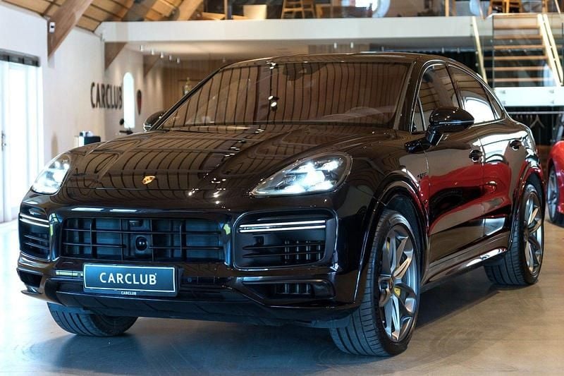 Sortmetal Brugt 2020 Porsche Cayenne Turbo S SUV | 14.987 kr. - Billede 1/4