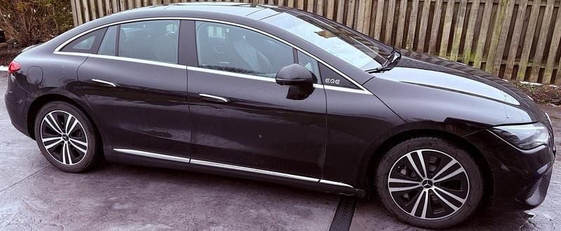 Brugt Mercedes EQE300 180 kW (245 HK) 2023 Sortmetal Sedan