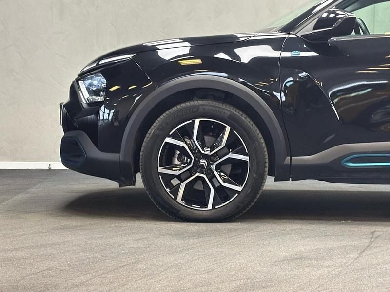 Brugt Citroën e-C4 Shine 100 kW (136 HK) 2023 Sort Hatchback