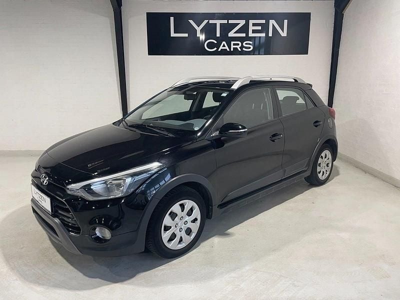 Sort Brugt 2016 Hyundai i20 Active Cross Hatchback | 77.800 kr. (Fair pris) - Billede 1/4