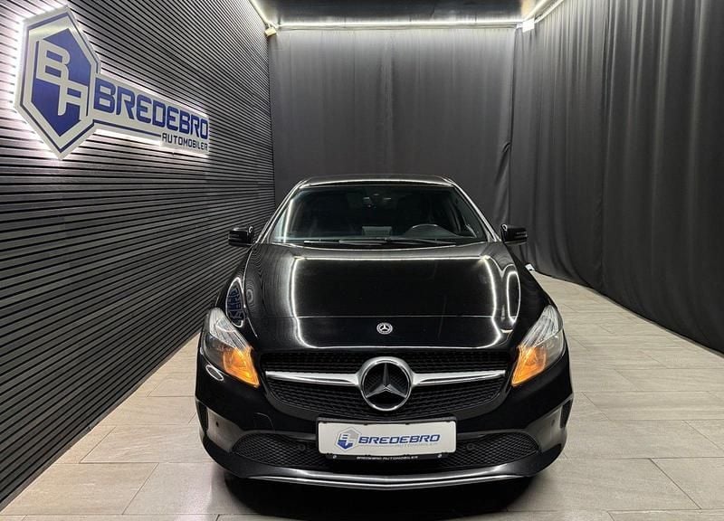 Brugt Mercedes A200 Urban 156 HK (114 kW) 2018 Sort Hatchback