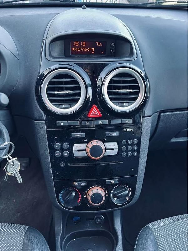 Brugt Opel Corsa 101 HK (74 kW) 2010 Hatchback