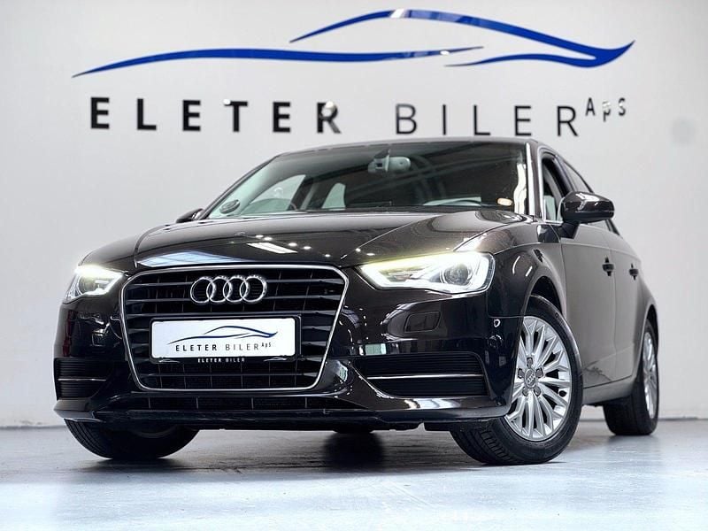 Brun Brugt 2014 Audi A3 Sportback Ambiente Hatchback | 104.900 kr. (God pris) - Billede 1/4
