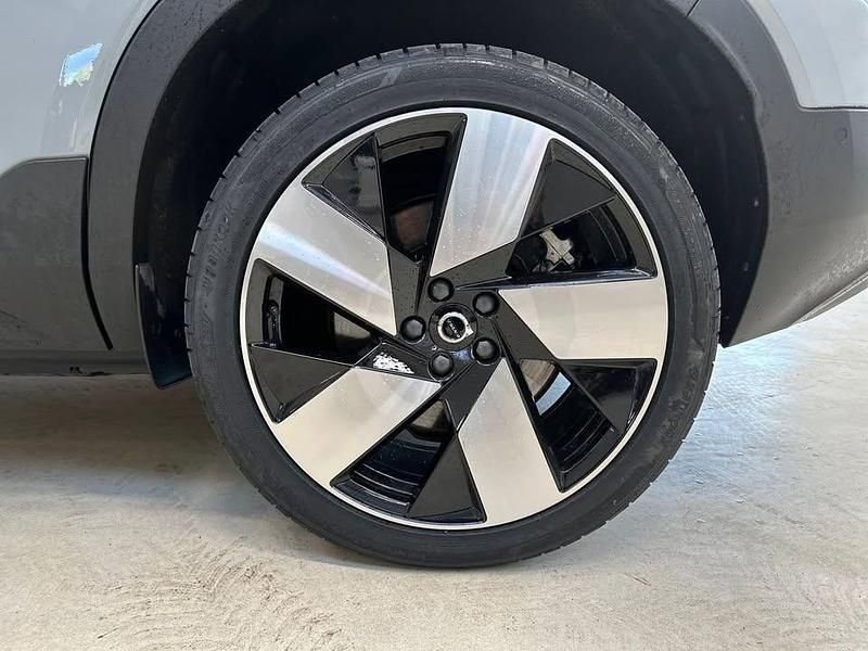 Brugt Volvo EX40 Performance 325 kW (442 HK) 2024 Grå SUV