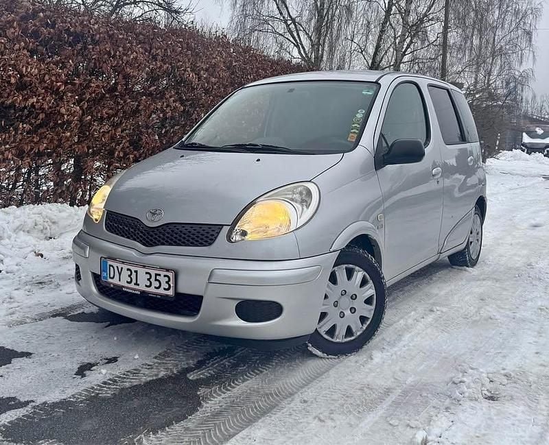 Brugt Toyota Yaris 86 HK (63 kW) 2005 Stationcar