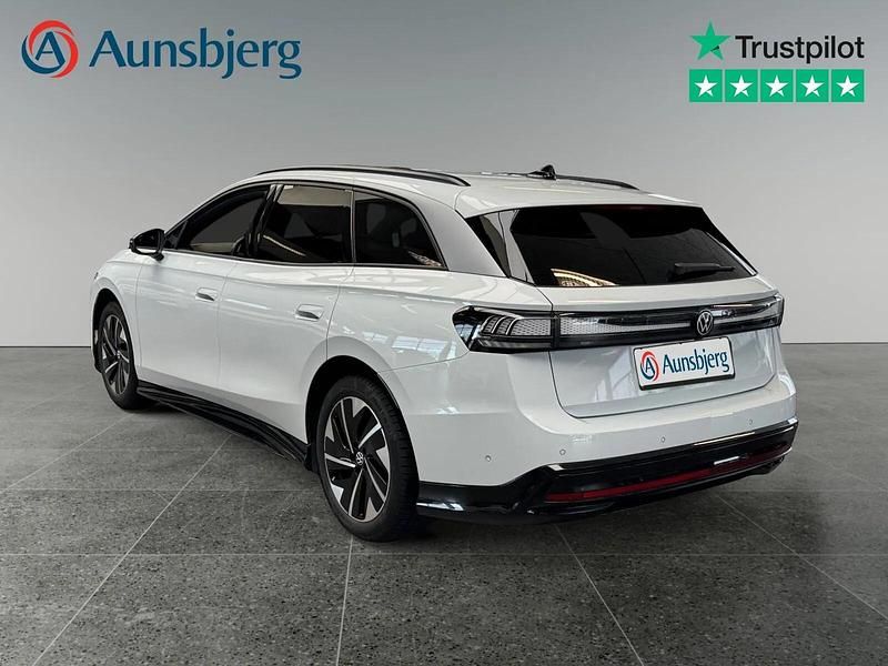 Brugt VW ID.7 Style 210 kW (286 HK) 2025 Hvid metal Stationcar