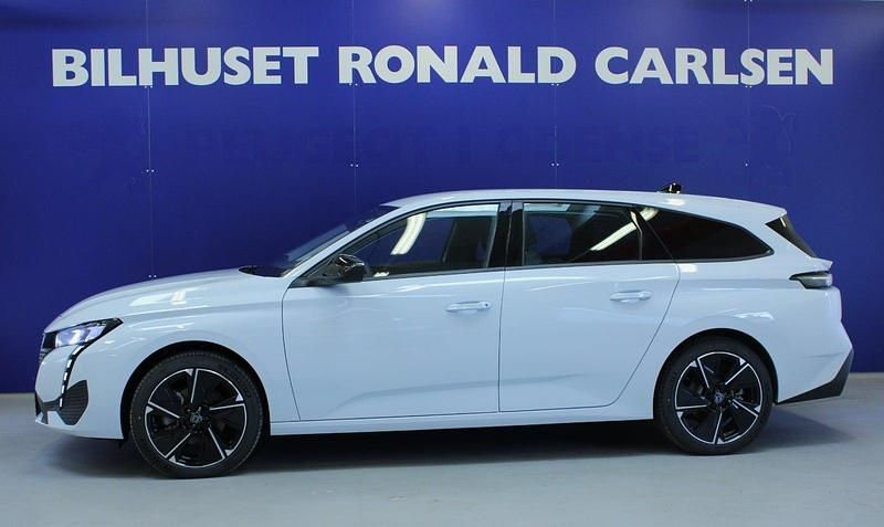 Hvidmetal Brugt 2024 Peugeot e-308 Style Hatchback | 209.900 kr. (Fair pris) - Billede 1/4