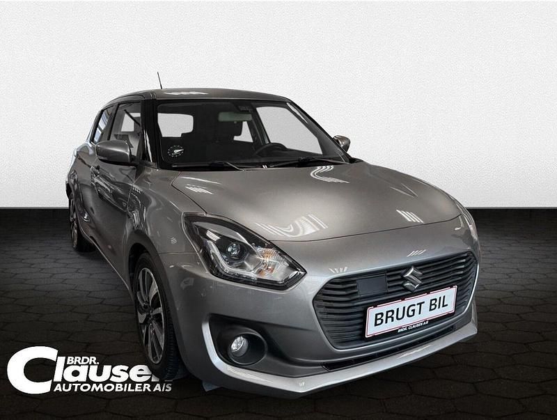 Premium silver Brugt 2018 Suzuki Swift Exclusive Hatchback | 99.900 kr. (Fair pris) - Billede 1/4