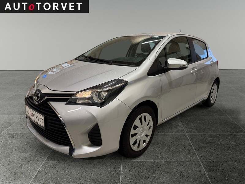 Sølvmetal Brugt 2014 Toyota Yaris Touch Hatchback | 44.700 kr. (God pris) - Billede 1/4
