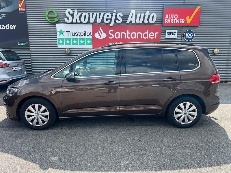 Brunmetal Brugt 2017 VW Touran Comfortline MPV | 199.900 kr. (Fair pris) - Billede 1/4