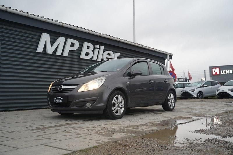 Grå Brugt 2010 Opel Corsa Cosmo | 19.900 kr. (Fair pris) - Billede 1/4