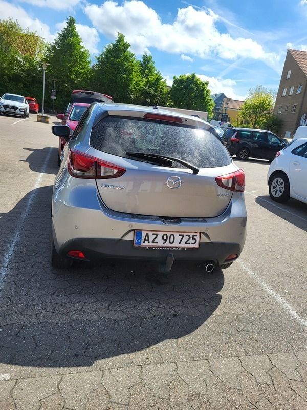 Grå Brugt 2016 Mazda 2 Sky Hatchback | 82.800 kr. (Fair pris) - Billede 1/1