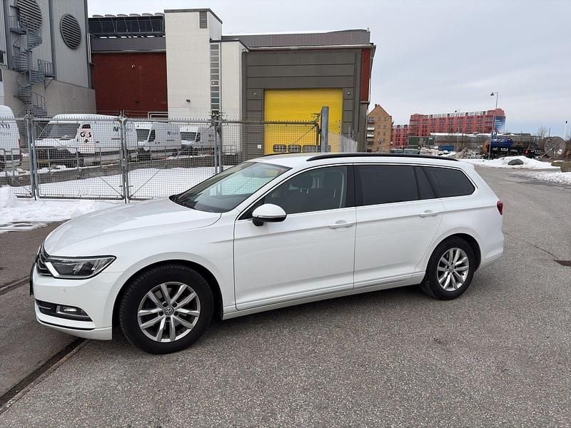 Brugt VW Passat Comfortline 150 HK (110 kW) 2017 Hvid Stationcar