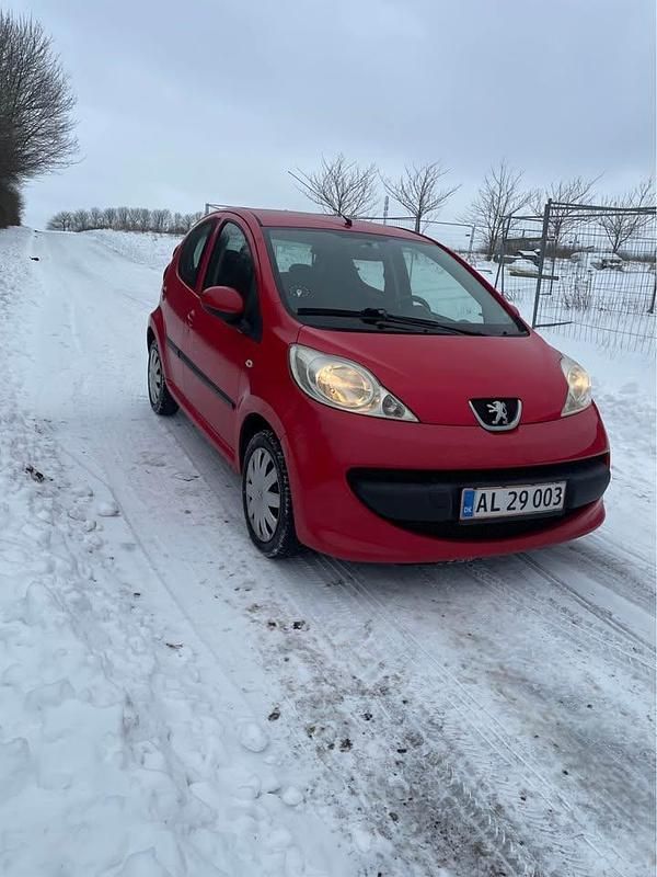 Brugt Peugeot 107 68 HK (50 kW) 2008 Hatchback